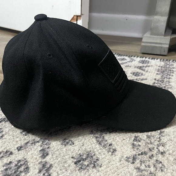 USA Men’s Women’s Embroidered Flag Hat in Black - Picture 12 of 14